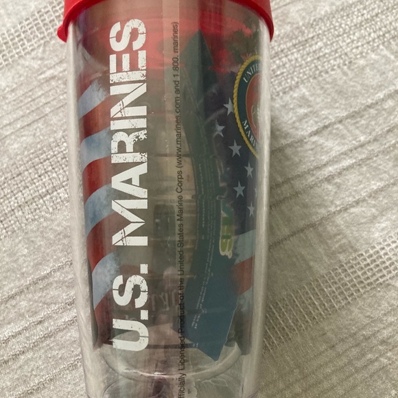 Tervis Marine Corps Drinkware Tumbler with lid  NWT - Picture 2 of 5